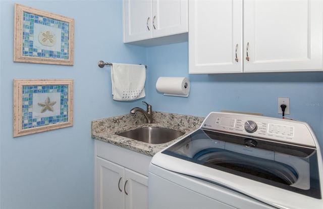 810 CARNOUSTIE DRIVE, Venice, FL 34293