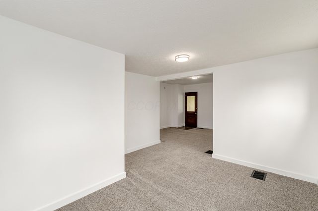 7682 Northridge Road, Johnstown, OH 43031