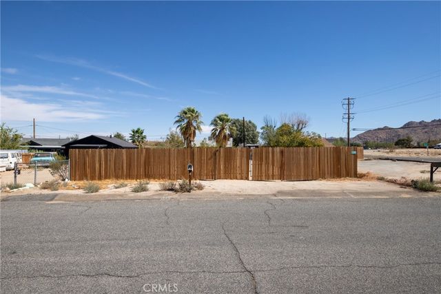 6443 Valley View Street, Joshua Tree, CA 92252