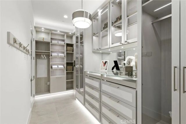 433 Narcissus, Irvine, CA 92602