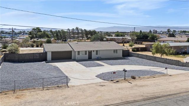 15431 Condor, Victorville, CA 92394