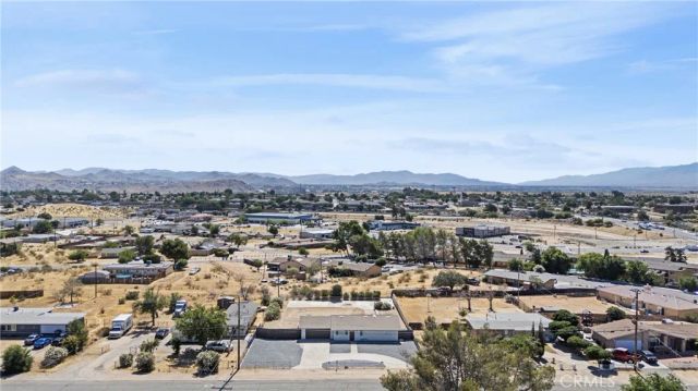 15431 Condor, Victorville, CA 92394