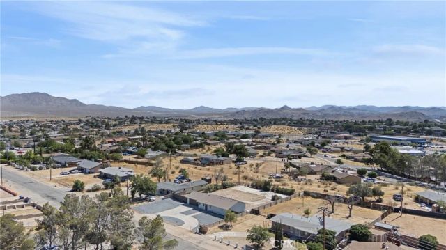 15431 Condor, Victorville, CA 92394