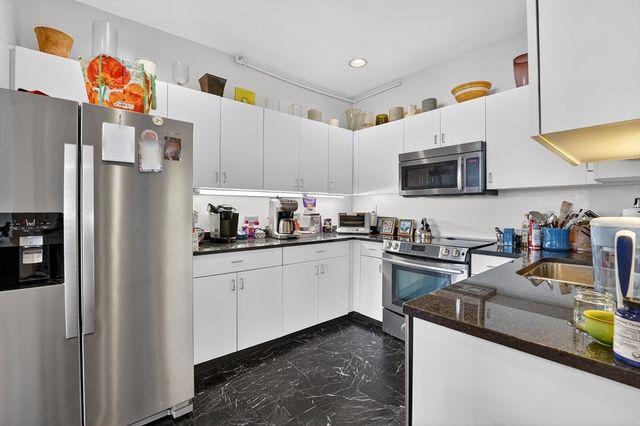 290 Beacon 4, Boston, MA 02116