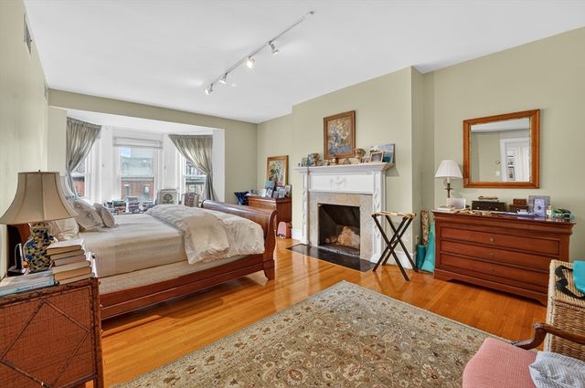 290 Beacon 4, Boston, MA 02116
