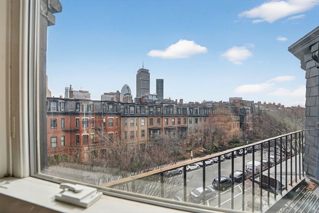 290 Beacon 4, Boston, MA 02116