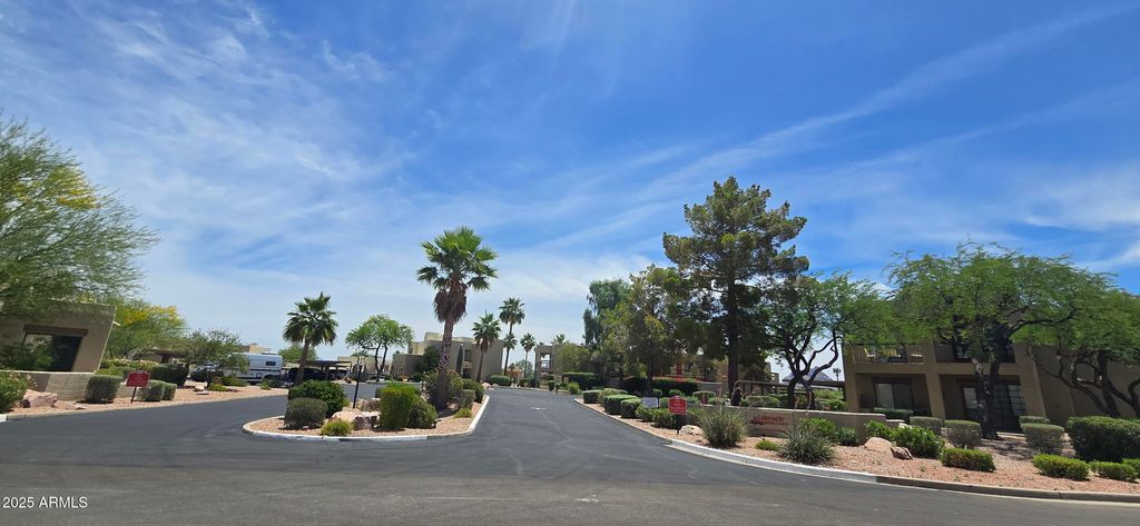 17031 E EL LAGO Boulevard 1122, Fountain Hills, AZ 85268