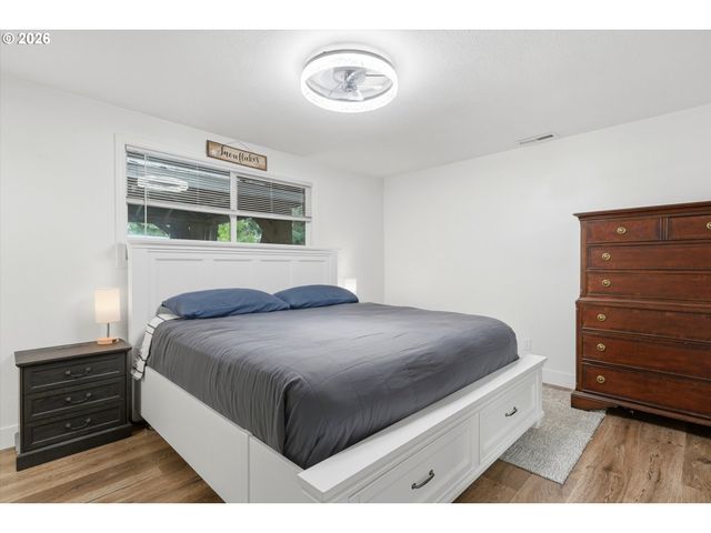 6215 Ne 102ND Ave, Vancouver, WA 98662