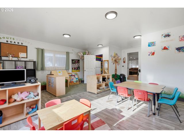 6215 Ne 102ND Ave, Vancouver, WA 98662