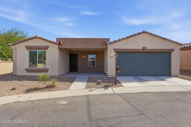 1337 W Vuelta del Yunque, Sahuarita, AZ 85629