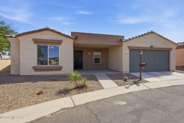 1337 W Vuelta del Yunque, Sahuarita, AZ 85629