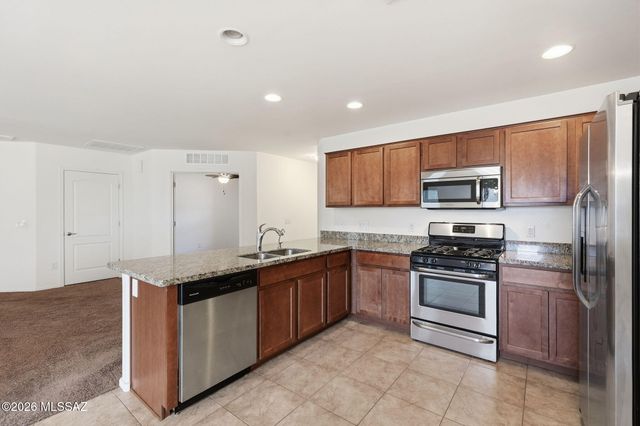 1337 W Vuelta del Yunque, Sahuarita, AZ 85629