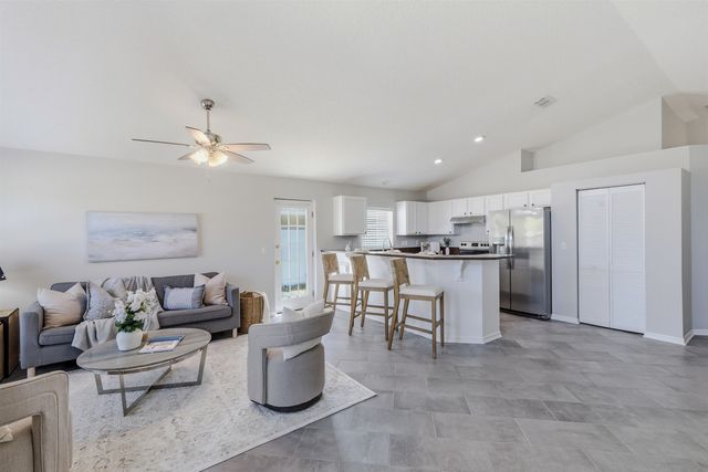 207 11Th St, St Augustine, FL 32080