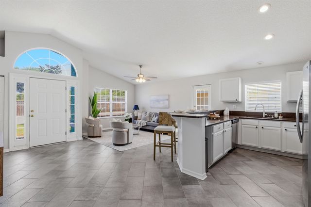 207 11Th St, St Augustine, FL 32080