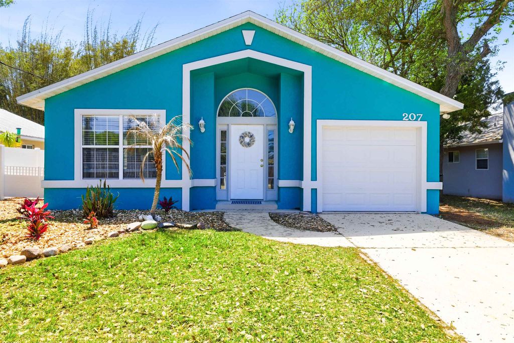 207 11Th St, St Augustine, FL 32080