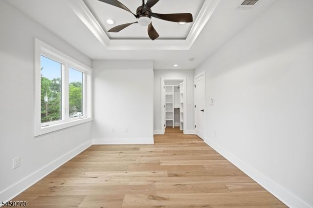 77 Elmwood Dr, Livingston Twp., NJ 07039