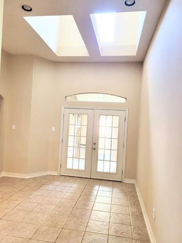 10327 Earlington Manor Drive, Spring, TX 77379