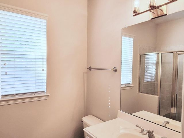 10327 Earlington Manor Drive, Spring, TX 77379