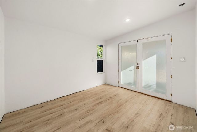 6502 21st Avenue NE, Tacoma, WA 98422