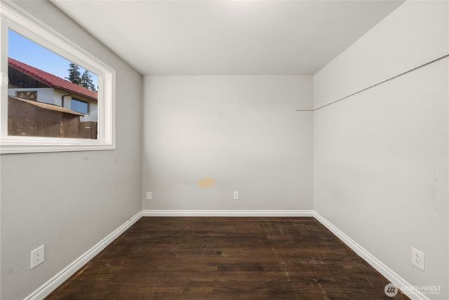 6502 21st Avenue NE, Tacoma, WA 98422