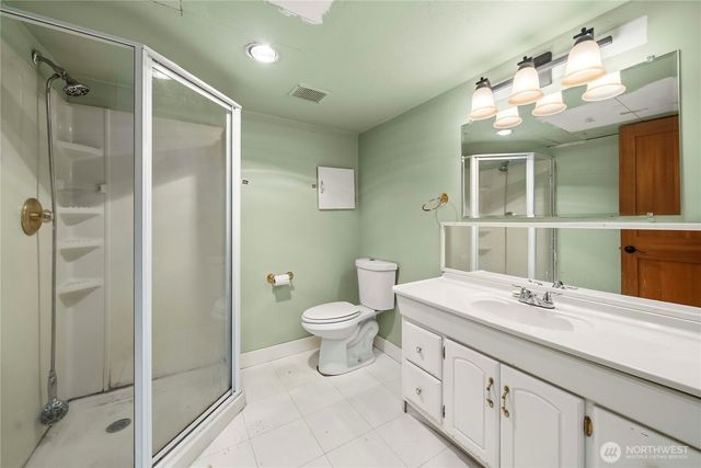 6502 21st Avenue NE, Tacoma, WA 98422