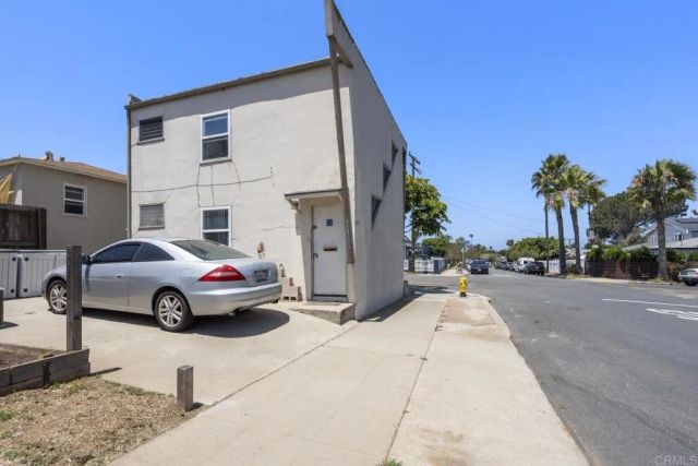 4597 Long Branch Avenue 2, San Diego, CA 92107
