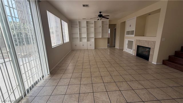 8101 YELLOW DAISY Avenue -, Las Vegas, NV 89147