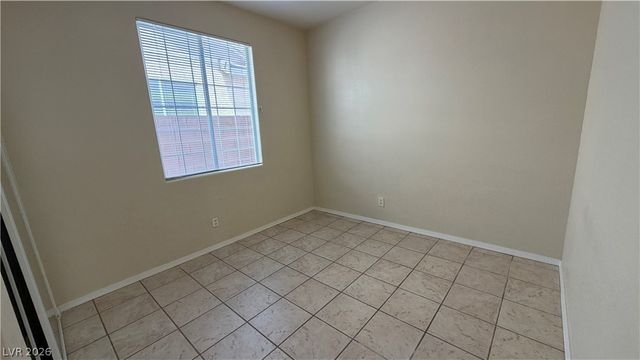 8101 YELLOW DAISY Avenue -, Las Vegas, NV 89147