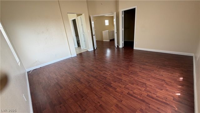 8101 YELLOW DAISY Avenue -, Las Vegas, NV 89147