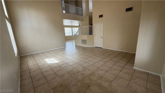 8101 YELLOW DAISY Avenue -, Las Vegas, NV 89147