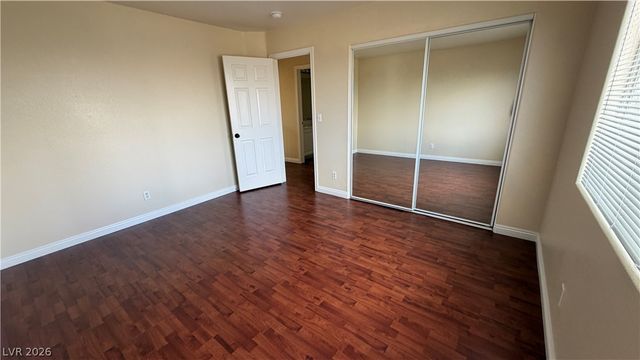 8101 YELLOW DAISY Avenue -, Las Vegas, NV 89147