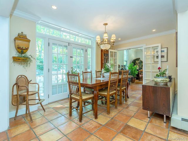 291 Prospect Avenue, Sea Cliff, NY 11579