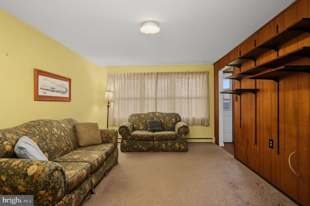 2702 PECKSNIFF RD, Wilmington, DE 19808