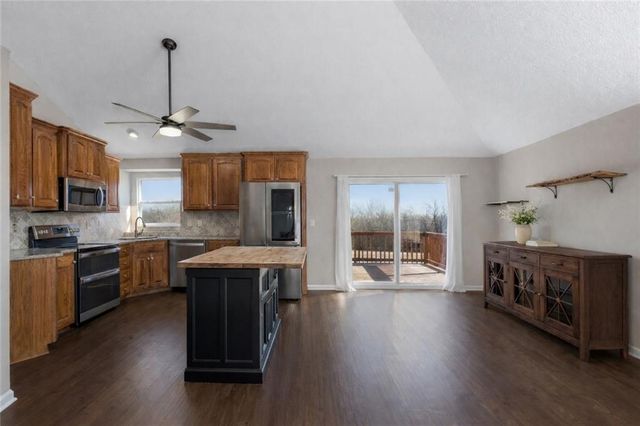 843 NW 1661 Road, Bates City, MO 64011