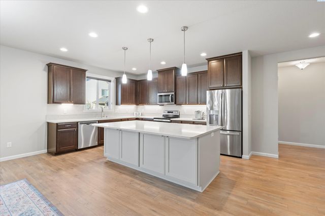 4712 W Coyote St, Moses Lake, WA 98837