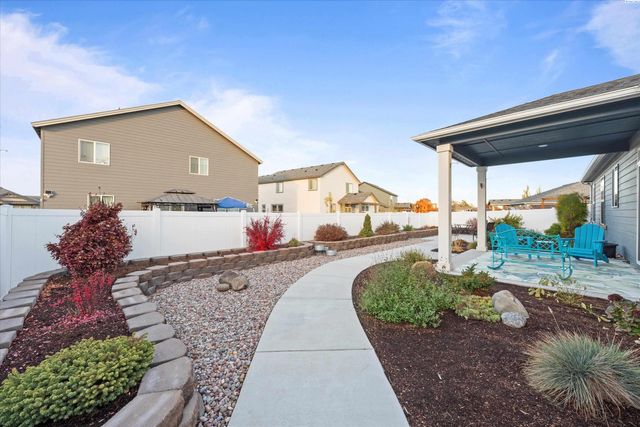 4712 W Coyote St, Moses Lake, WA 98837