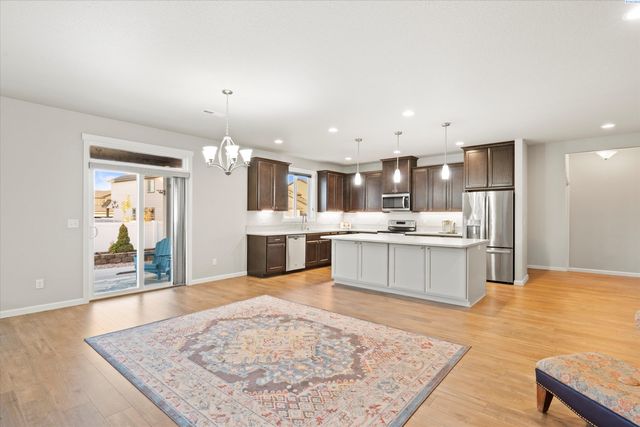 4712 W Coyote St, Moses Lake, WA 98837