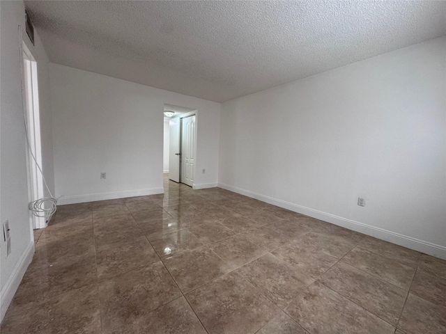 4205 N UNIVERSITY Drive 107, Sunrise, FL 33351
