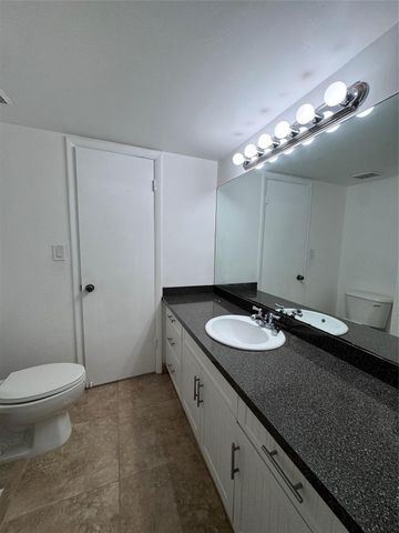 4205 N UNIVERSITY Drive 107, Sunrise, FL 33351