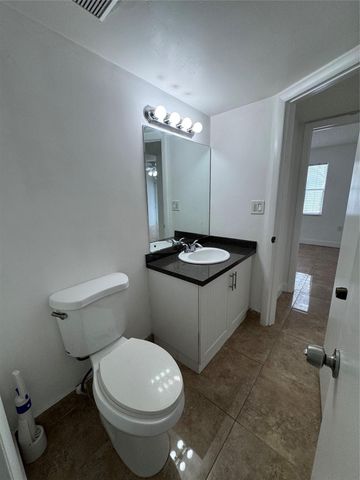 4205 N UNIVERSITY Drive 107, Sunrise, FL 33351