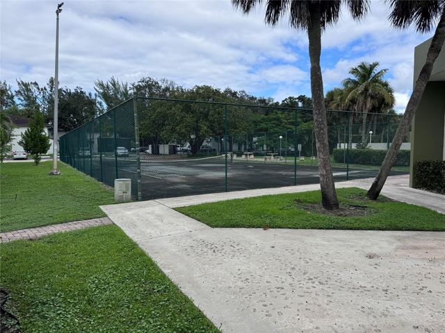 4205 N UNIVERSITY Drive 107, Sunrise, FL 33351