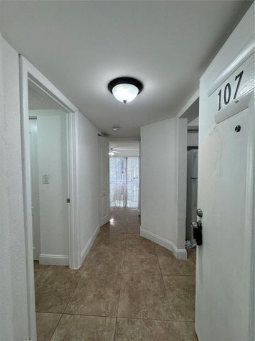 4205 N UNIVERSITY Drive 107, Sunrise, FL 33351