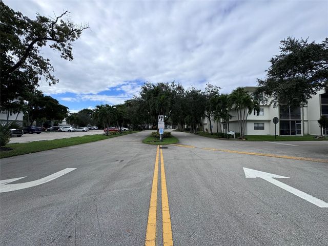 4205 N UNIVERSITY Drive 107, Sunrise, FL 33351