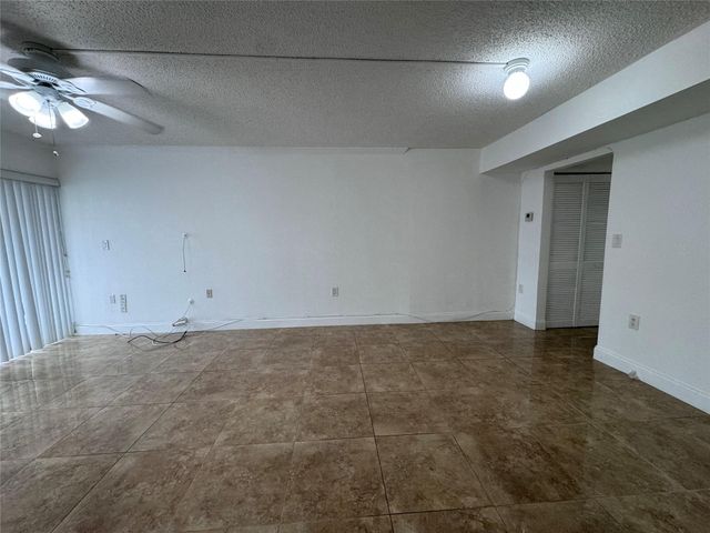 4205 N UNIVERSITY Drive 107, Sunrise, FL 33351
