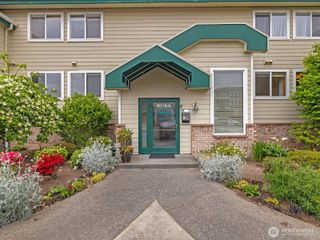 603 7th Avenue N #A204, Edmonds, WA 98020
