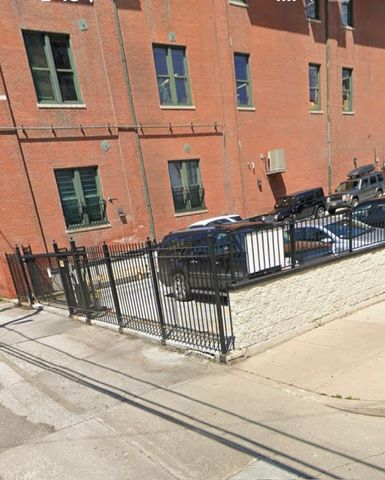 1550 S Indiana Avenue P31, Chicago, IL 60605