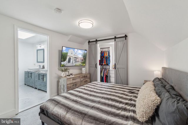 710 VAN BUREN ST NW, Washington, DC 20012