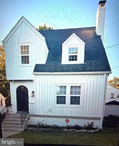 710 VAN BUREN ST NW, Washington, DC 20012
