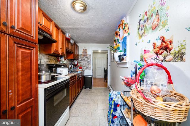 419 N 2ND ST, Reading, PA 19601