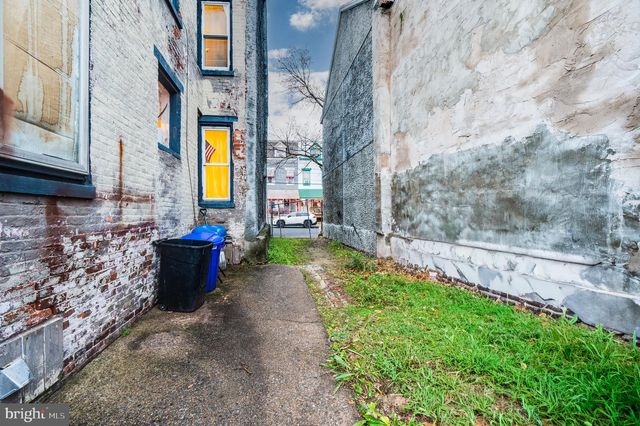 419 N 2ND ST, Reading, PA 19601